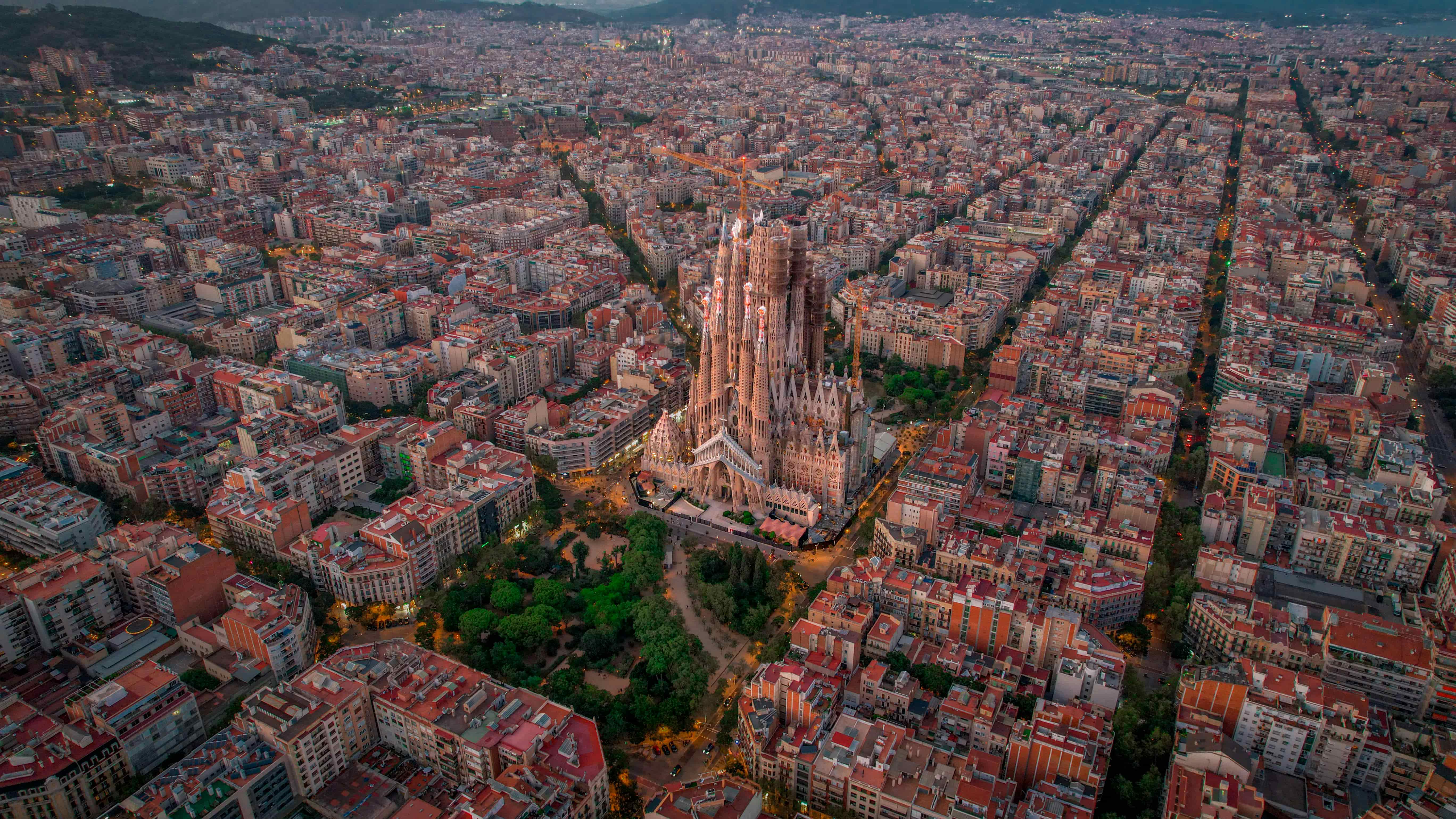 Sagrada Familia background